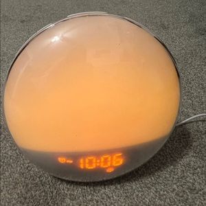 Sunrise alarm clock and sound machine